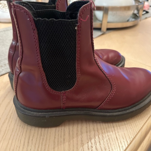 DR MARTENS LEATHER CHELSEA BOOTS - Picture 4 of 8